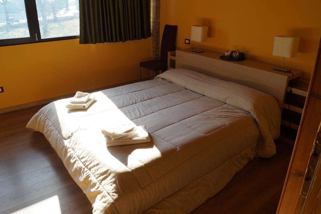 Conte Pietro Room&Breakfast フェラーラ エクステリア 写真